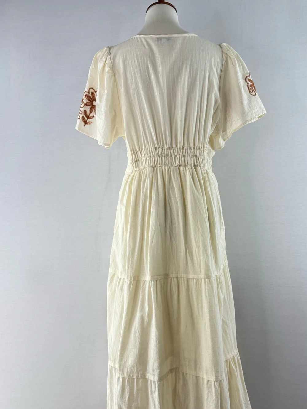 Polagram Cream & Brown Embroidered Notch Neck Short Sleeve Maxi Dress